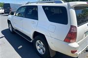 $8998 : PRE-OWNED 2004 TOYOTA 4RUNNER thumbnail