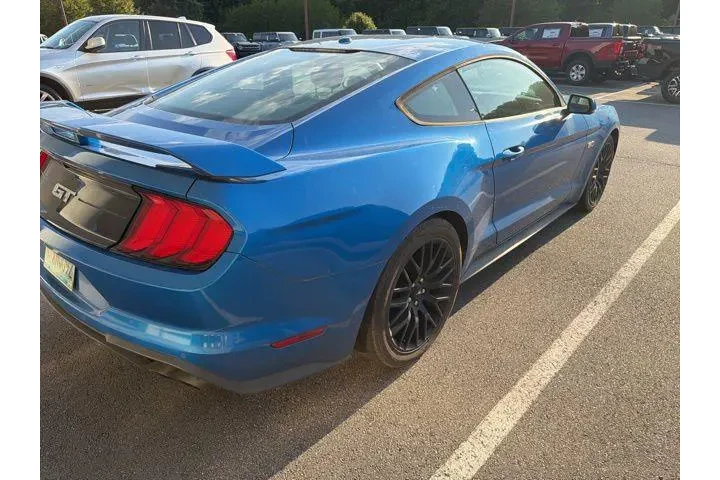 $32039 : Ford Mustang 2019 GT 2dr Fas image 2
