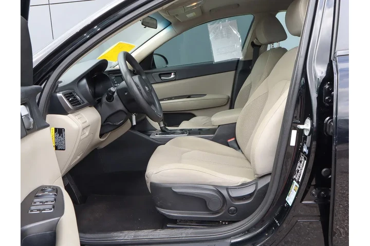 $10548 : 2016 Optima 4dr Sdn LX image 7