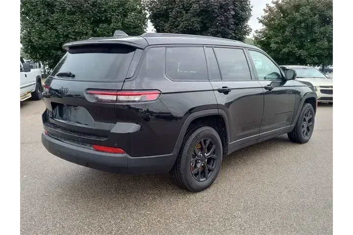 $30996 : Jeep Grand Cherokee L 2024 4 image 5