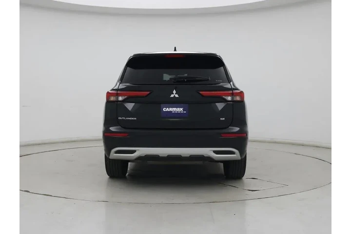 $26998 : Mitsubishi Outlander 2023 AW image 8