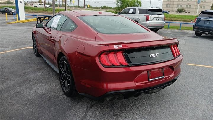 $34038 : Pre-Owned 2019 Mustang GT image 5