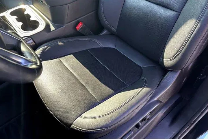 $39977 : Chevrolet Silverado 2500HD 2 image 10