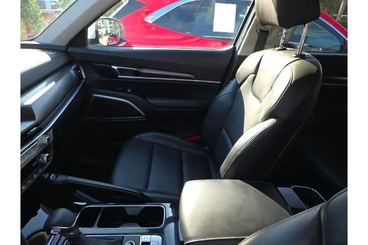 $32775 : Kia Telluride 2024 S 4dr SUV image 6