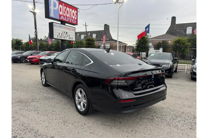 2023 Accord LX image 4