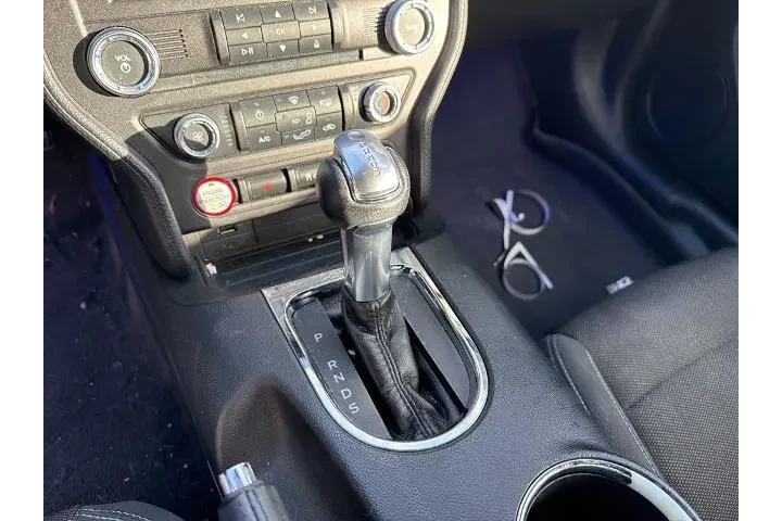 $15000 : Ford Mustang 2017 V6 2dr Fas image 10