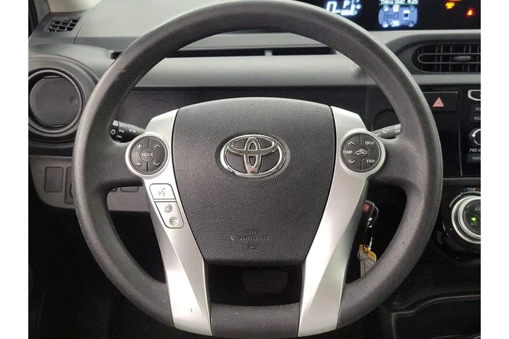 $15998 : Toyota Prius c 2016 One 4dr image 10