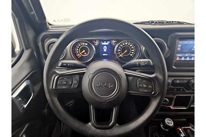 $29998 : Jeep Wrangler Unlimited 2022 image 10