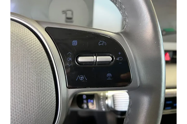 $21000 : Hyundai IONIQ 5 2022 SE 4dr image 6