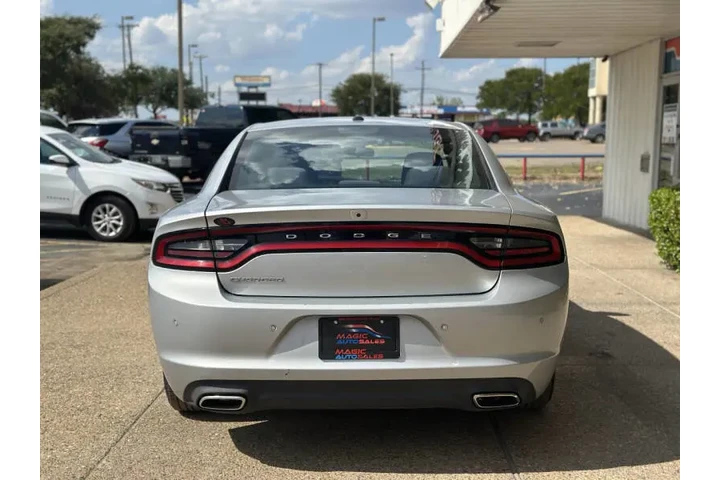$17999 : 2020 Charger SXT image 8