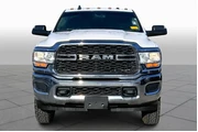 $37825 : Ram 3500 2020 4x4 Tradesman thumbnail