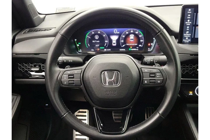 $29998 : Honda Accord Hybrid 2023 Spo image 10