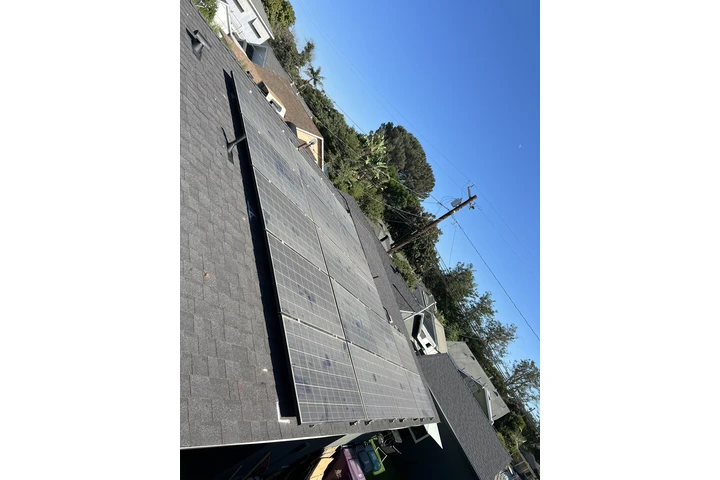 Paneles solares image 3