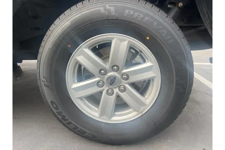 $39988 : Ford F-150 2023 4x4 King Ran image 8