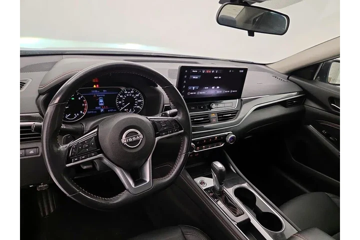 $24998 : Nissan Altima 2023 2.5 SR 4d image 9
