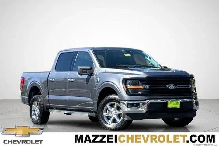 $37879 : Ford F-150 2024 4x4 XLT 4dr image 1
