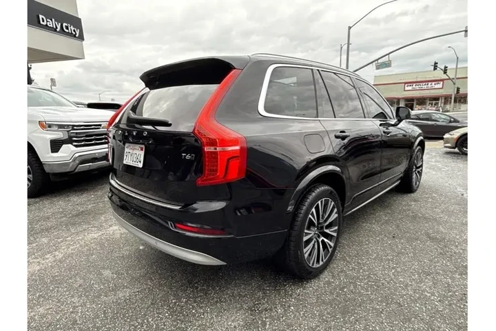 $31388 : Volvo XC90 2022 AWD T6 Momen image 10