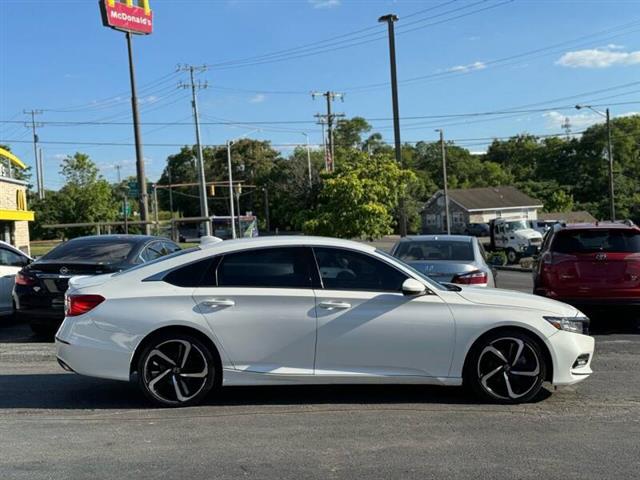 $17486 : 2018 Accord Sport image 8