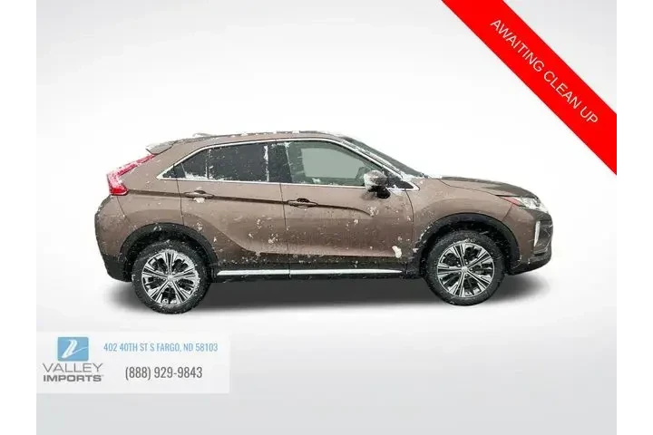 $16575 : Mitsubishi Eclipse Cross 201 image 2