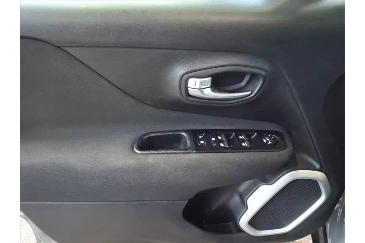 $19846 : Jeep Renegade 2020 Latitude image 9