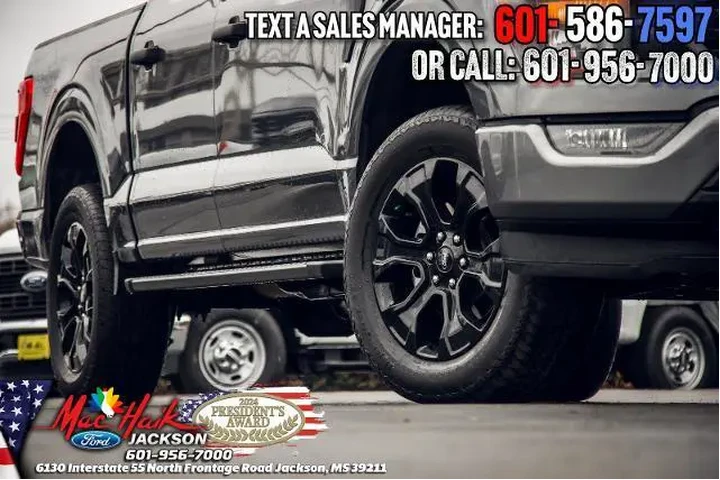 $38995 : Ford F-150 2023 4x4 XL 4dr S image 2
