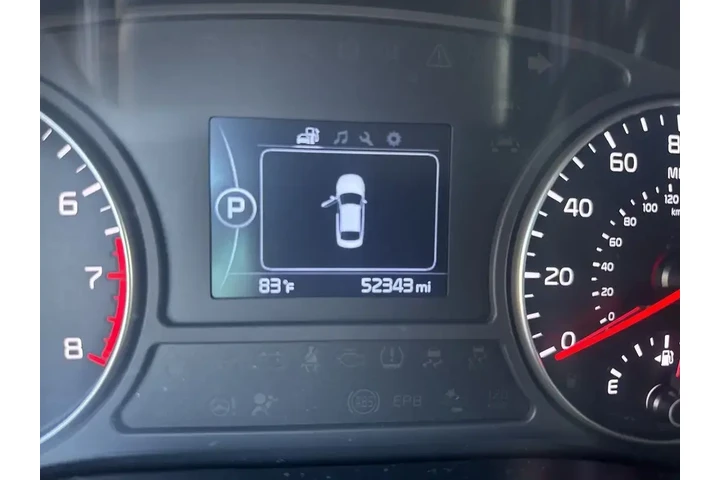 $10996 : Kia Optima 2018 LX 4dr Sedan image 3