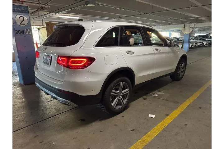 $30995 : Mercedes-Benz GLC 2022 GLC 3 image 3