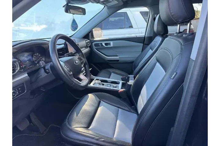 $30000 : Ford Explorer 2023 AWD XLT 4 image 5
