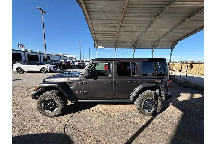 $28000 : Jeep Wrangler Unlimited 2018 image 4