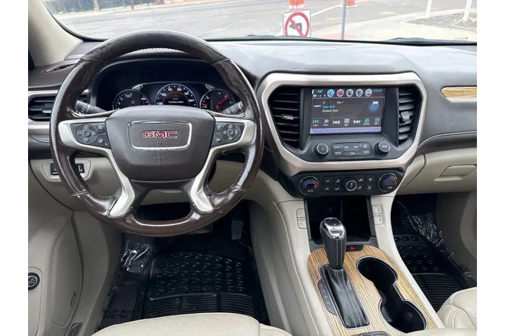 $18995 : 2017 GMC Acadia Denali image 7