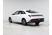 $21998 : Hyundai ELANTRA 2024 SEL 4dr thumbnail