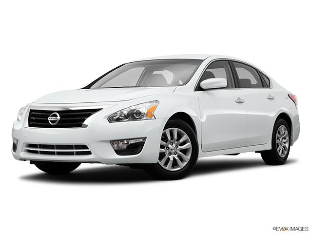 2015 Altima image 7