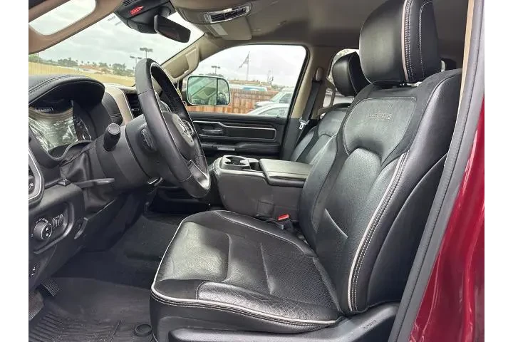 $33000 : Ram 1500 2019 4x4 Laramie 4d image 9