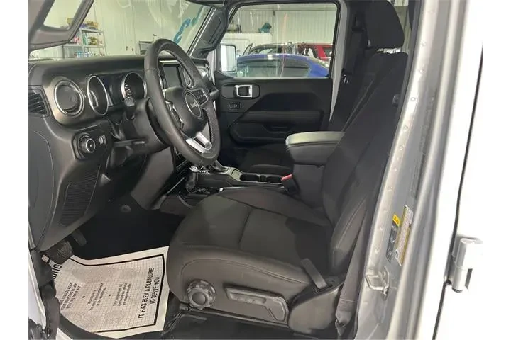 $32566 : Jeep Wrangler 2023 4x4 Sahar image 9