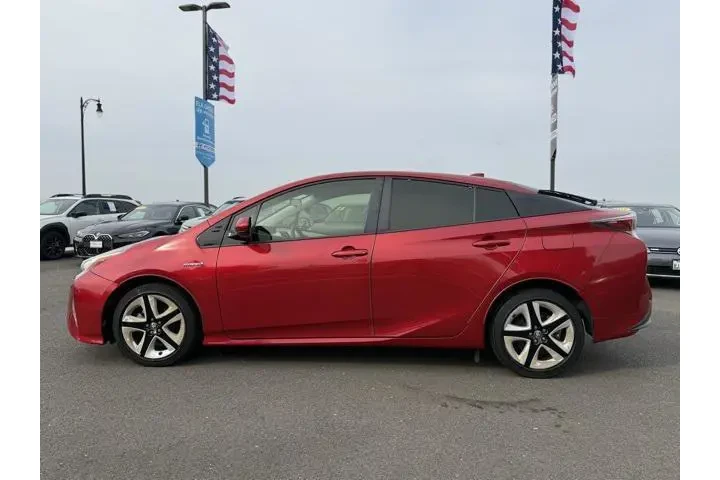 $15522 : Toyota Prius 2016 Three Tour image 5