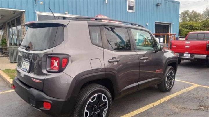 $13900 : 2016 Renegade Trailhawk image 3