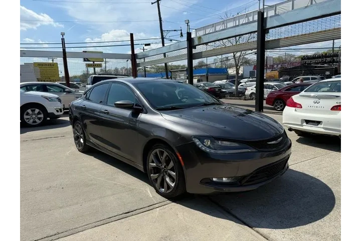 $9995 : 2015 200 S AWD image 9