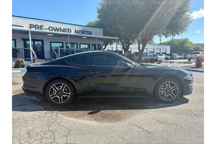 $24573 : Ford Mustang 2019 EcoBoost 2 image 2