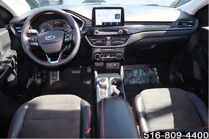 $23447 : Ford Escape 2022 AWD SEL 4dr image 10