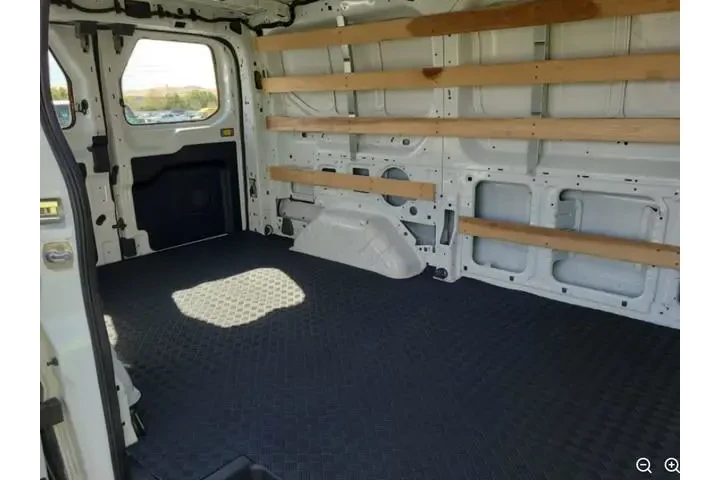 $32950 : Ford Transit 2024 250 3dr SW image 5