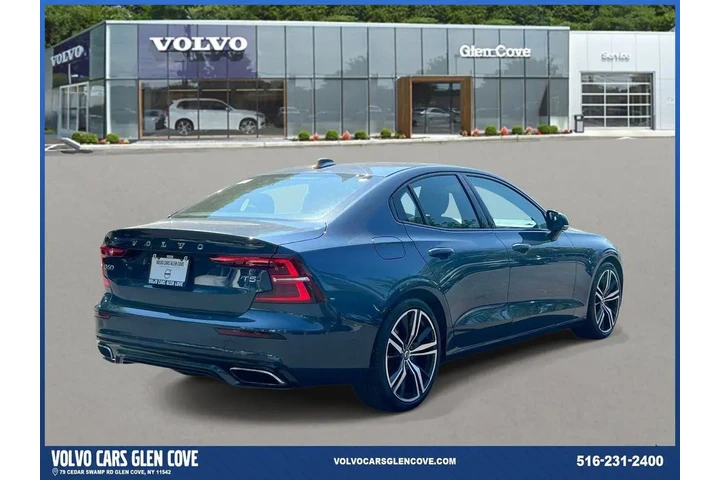 $22000 : Volvo S60 2021 AWD T5 R-Desi image 5