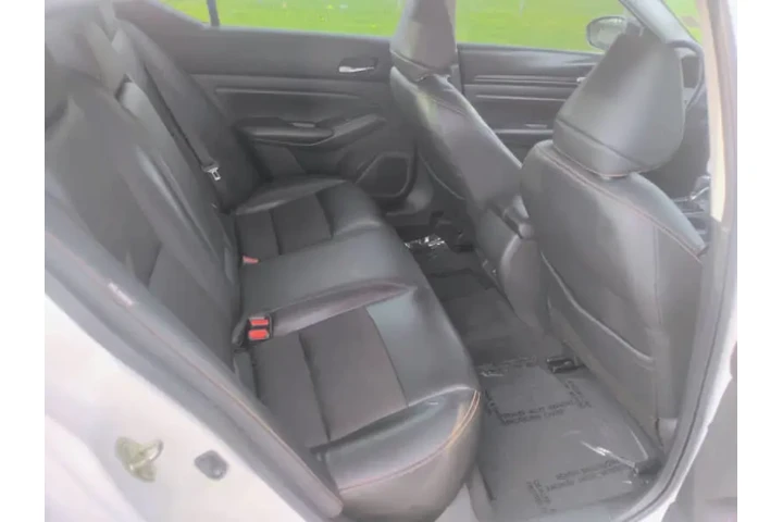 $12997 : 2020 Altima 2.5 SR image 9