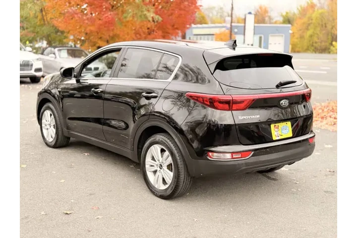 $12500 : 2018 Sportage LX image 10