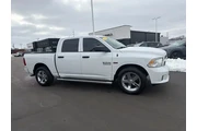 $14980 : Ram 1500 2018 4x2 Express 4d thumbnail