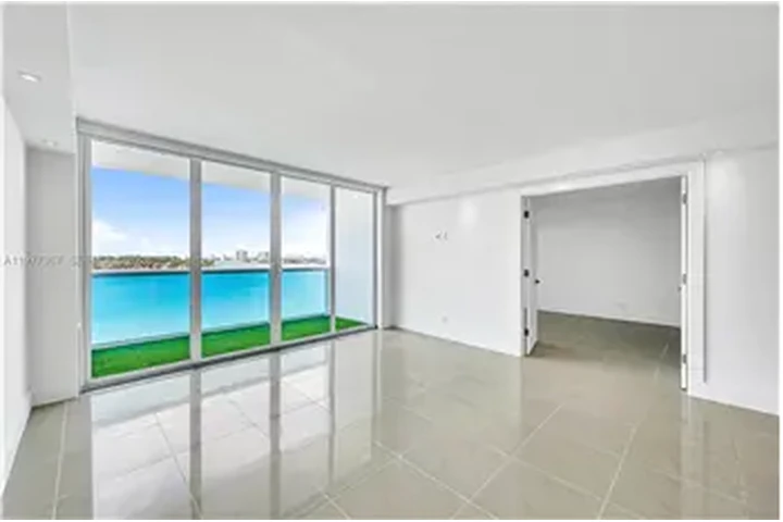 $4300 : Rental property with 2 bedro image 6