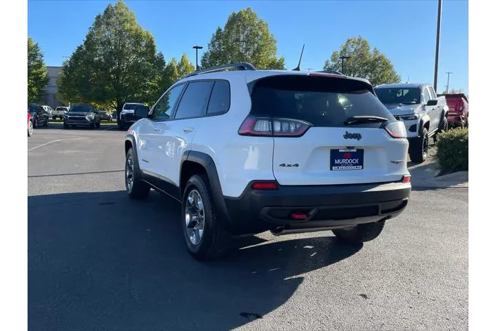 $15995 : Jeep Cherokee 2019 4x4 Trail image 2