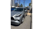 $37816 : Toyota Highlander 2023 L 4dr thumbnail