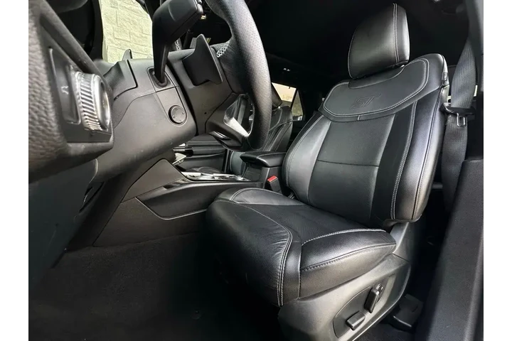 $36379 : Ford Explorer 2022 AWD ST 4d image 6