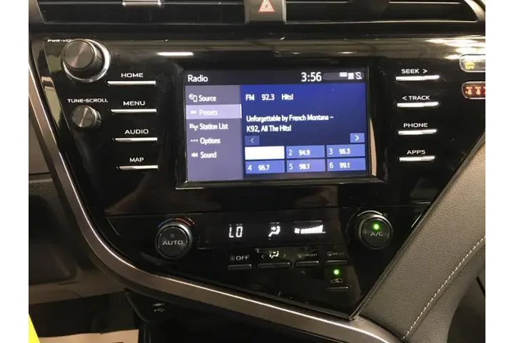 $14989 : Toyota Camry 2019 SE 4dr Sed image 8