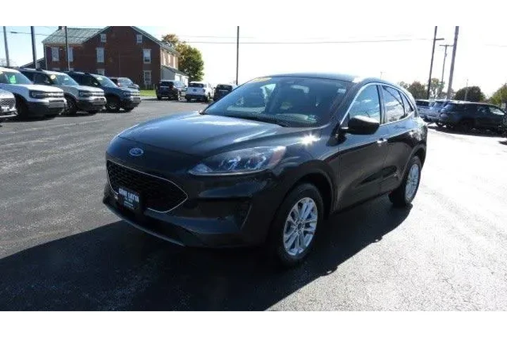 $17719 : Ford Escape 2022 AWD SE 4dr image 3